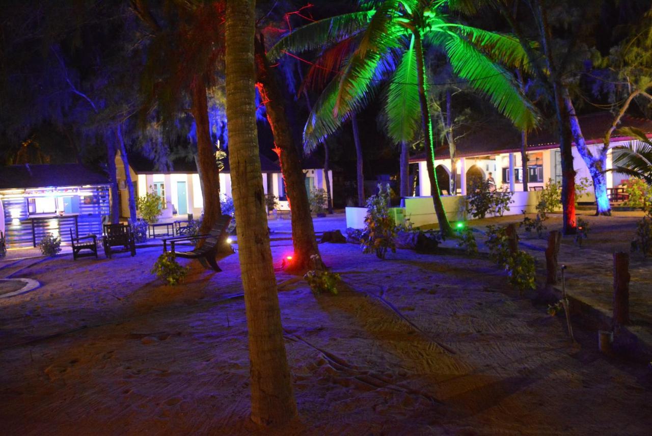 Tsunami Beach Hotel Arugam Bay Luaran gambar